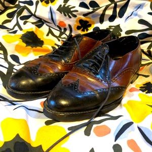 Joan & David Italian Leather Wingtips/Brogues